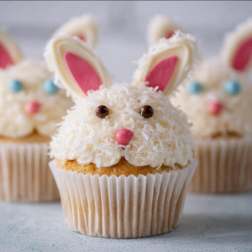 Easter Bunny Cupcakes with Buttercream Frosting - Tasty